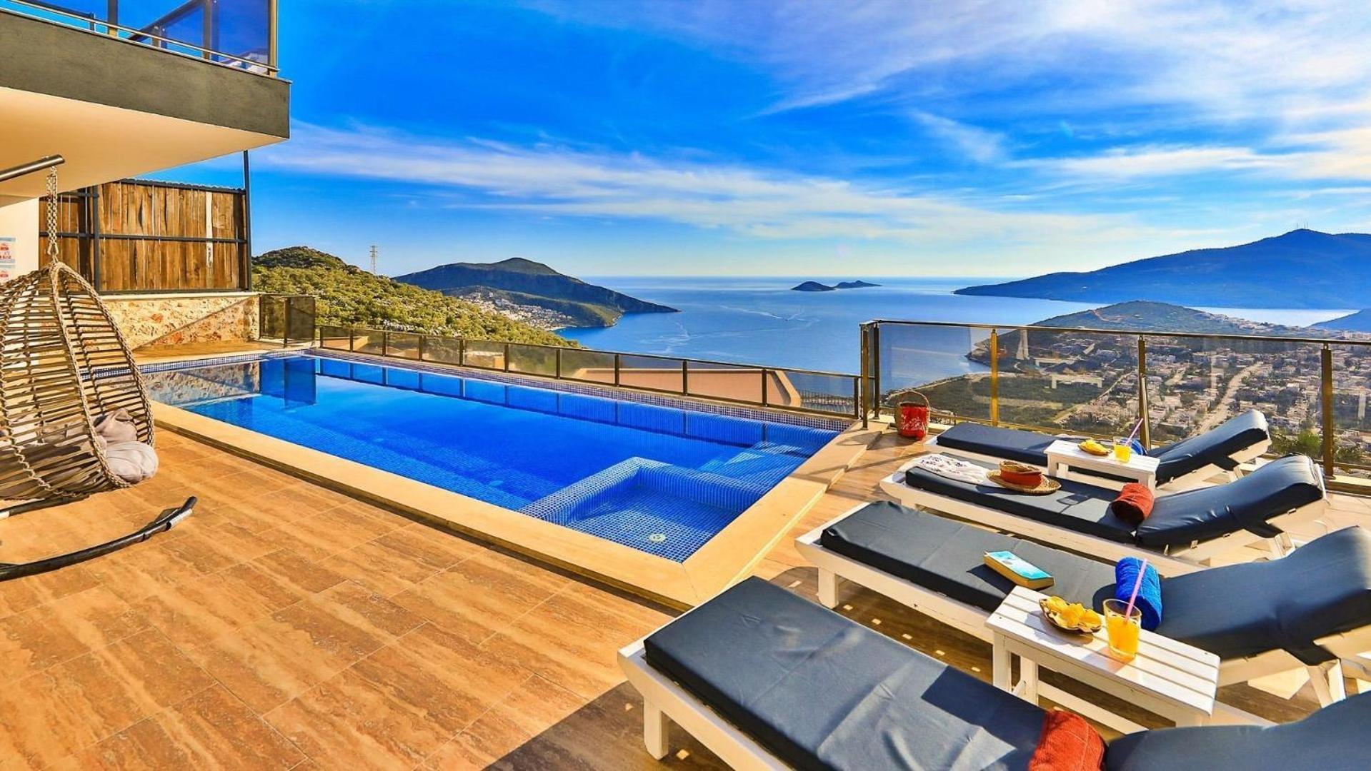 Villa 4 Bedroom - 7602